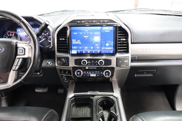 Used 2022 Ford F350 Platinum AWD/4WD image 7