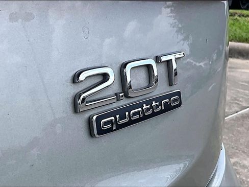 Used 2018 Audi Q3 2.0T Premium Plus w/ Premium Plus Package AWD/4WD image 9