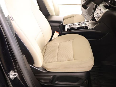 Used 2020 Ford Explorer 4WD image 13