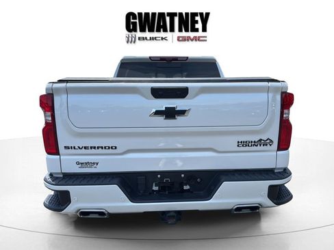 Used 2024 Chevrolet Silverado 1500 High Country w/ High Country Premium Package AWD/4WD image 10