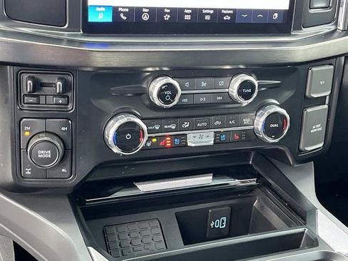 Used 2024 Ford F250 Lariat w/ Sport Appearance Package image 33