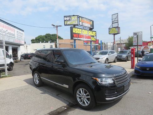 Used 2017 Land Rover Range Rover AWD/4WD image 3