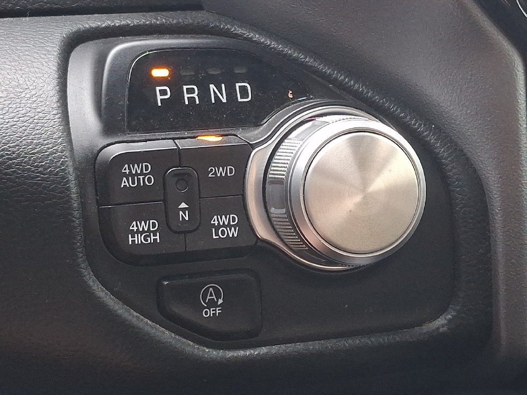 Used 2023 RAM 1500 Laramie AWD/4WD image 14