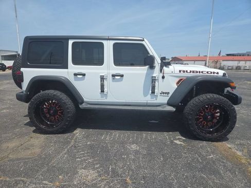 Used 2018 Jeep Wrangler Unlimited Rubicon AWD/4WD image 9