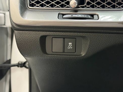 Used 2025 Acura Integra FWD image 16