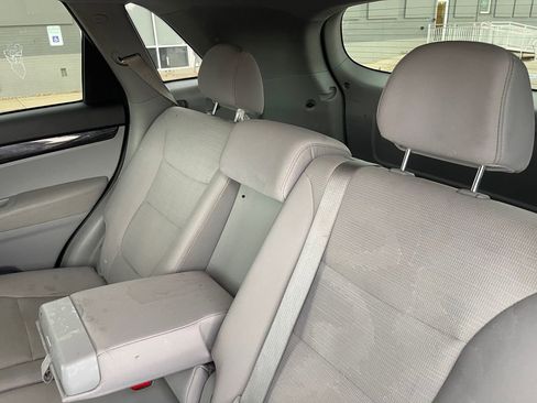 Used 2015 Kia Sorento LX image 39