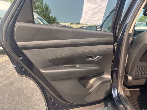 Used 2025 Hyundai Tucson SEL AWD/4WD image 17