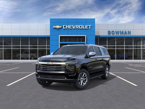 New 2025 Chevrolet Suburban Premier image 8