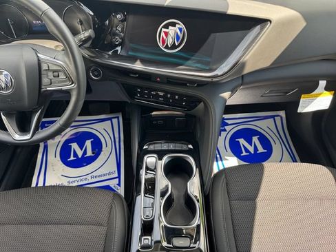 Used 2022 Buick Envision Preferred FWD image 11