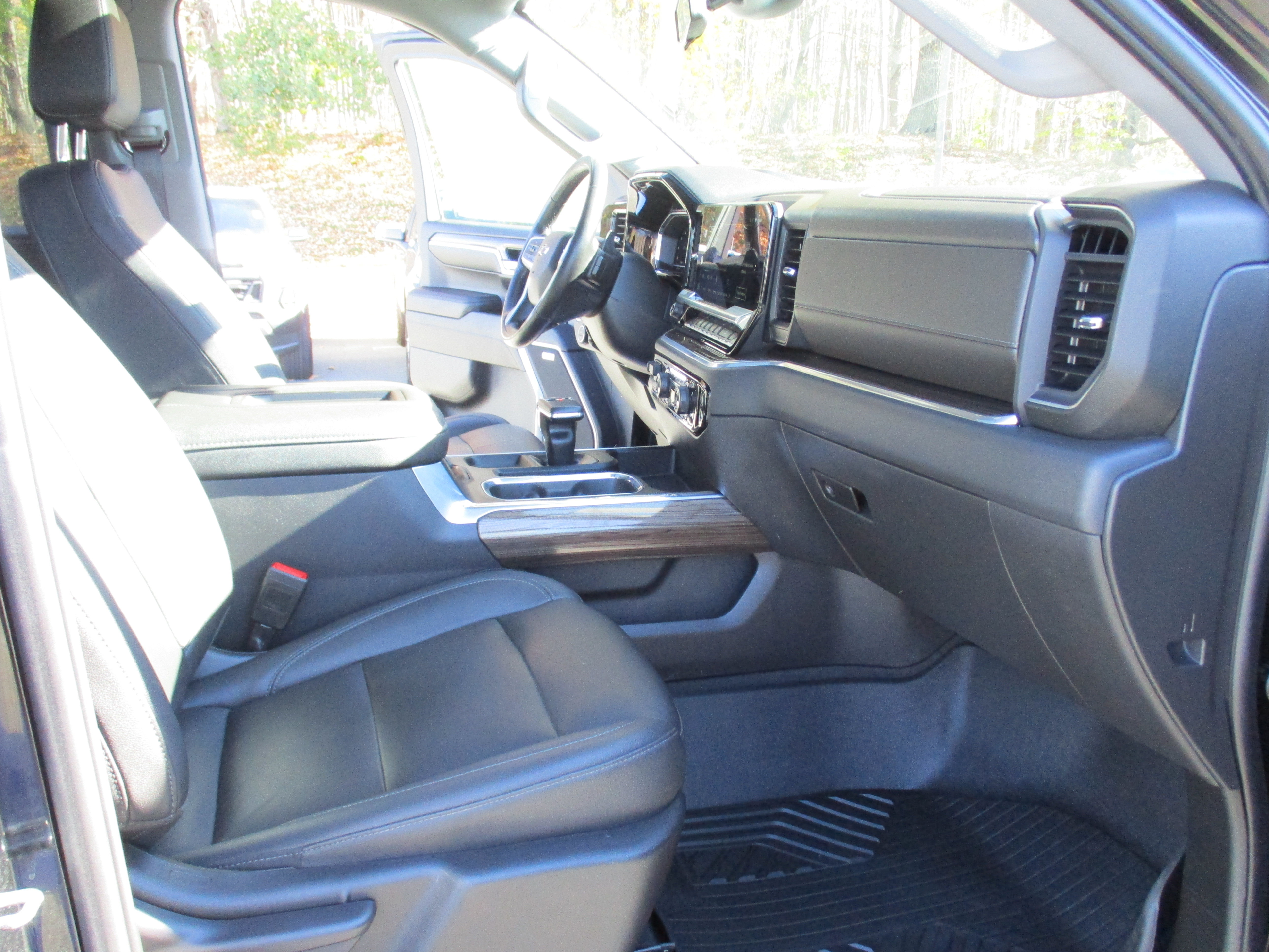 Used 2022 Chevrolet Silverado 1500 RST w/ All Star Edition Plus AWD/4WD image 16