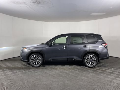New 2025 Subaru Forester Touring image 3