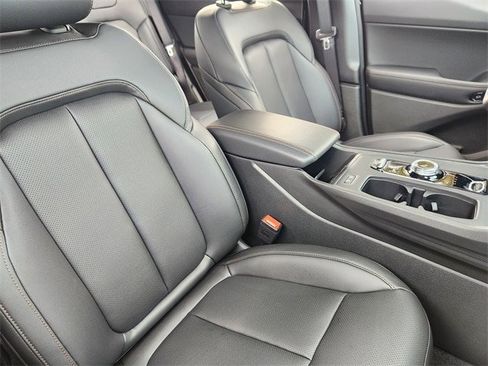 New 2026 Jeep Cherokee Limited image 10