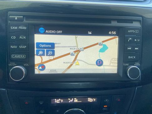 Used 2018 Nissan Sentra SR w/ Premium Package (P02) FWD image 15
