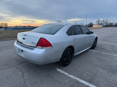 Used 2011 Chevrolet Impala LS image 5