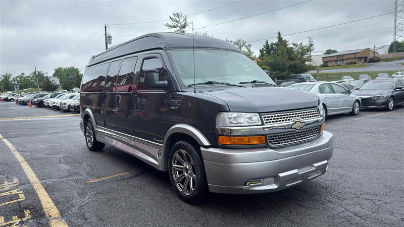 Used 2015 Chevrolet Express 2500 Extended RWD image 3