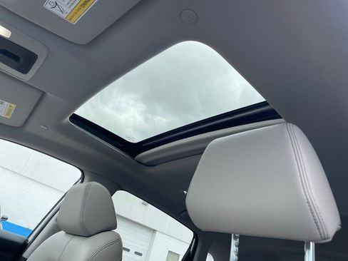 Certified 2024 Honda HR-V EX-L image 16