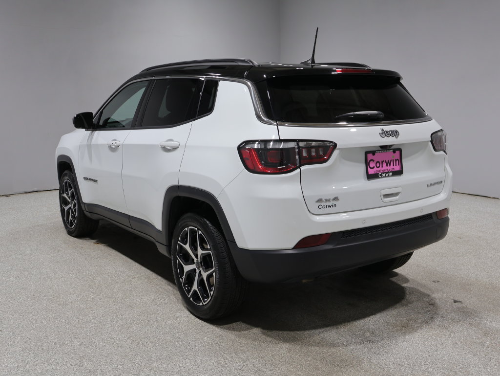 Used 2025 Jeep Compass Limited AWD/4WD image 5