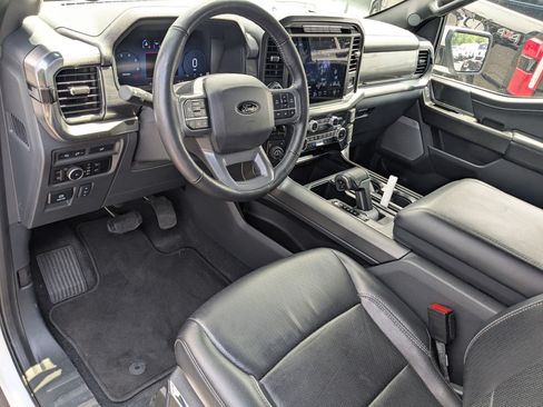 Used 2024 Ford F150 Lariat AWD/4WD image 18