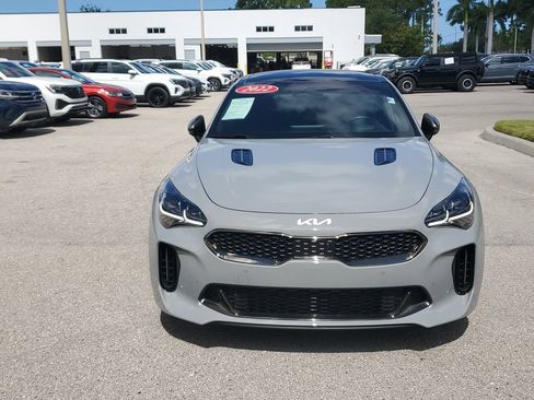 Used 2022 Kia Stinger GT2 AWD/4WD image 10
