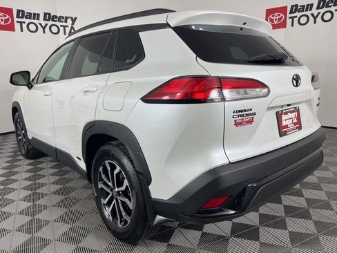 Certified 2024 Toyota Corolla Cross SE image 22