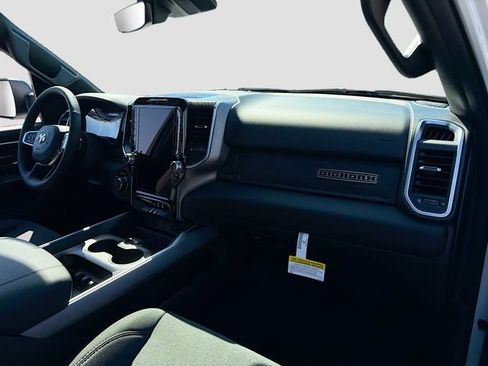 New 2026 RAM 1500 Big Horn AWD/4WD image 28