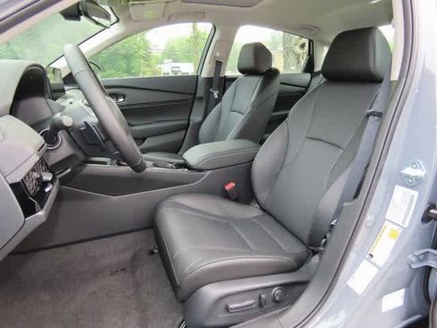 New 2025 Honda Accord EX-L image 12