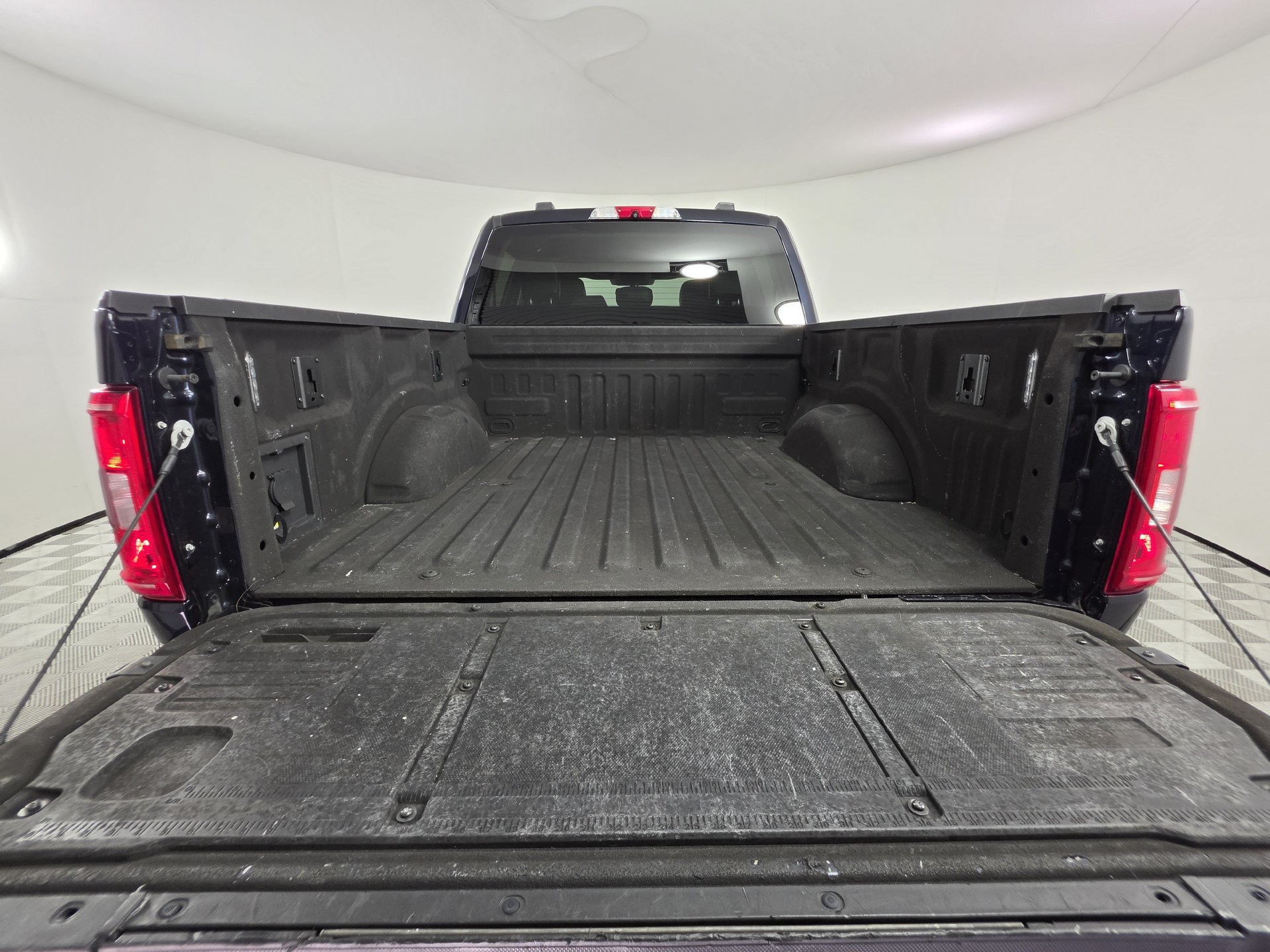 Used 2022 Ford F150 XLT w/ Equipment Group 302A High AWD/4WD image 50
