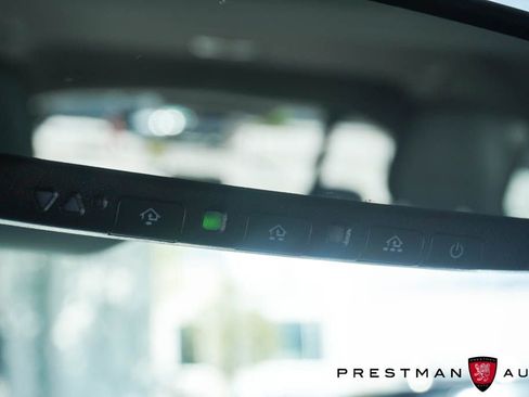 Used 2024 Toyota Sienna XLE image 31