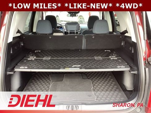 Used 2025 Ford Bronco Sport Heritage w/ Convenience Package image 13