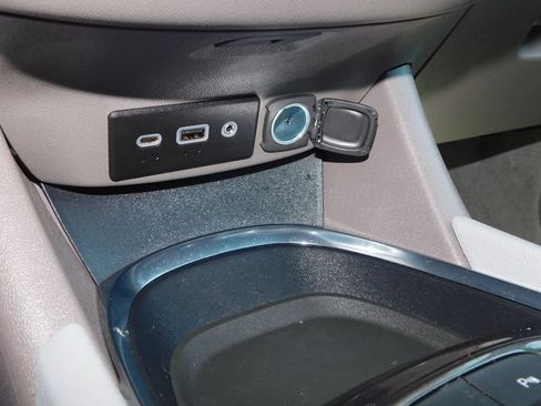 Used 2024 Chevrolet Malibu LT FWD image 31