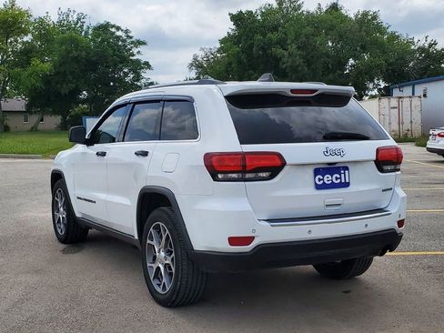 Used 2022 Jeep Grand Cherokee Limited w/ Tech Group RWD image 31
