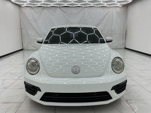 Used 2019 Volkswagen Beetle 2.0T S FWD image 5