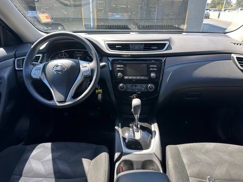 Used 2016 Nissan Rogue S FWD image 9