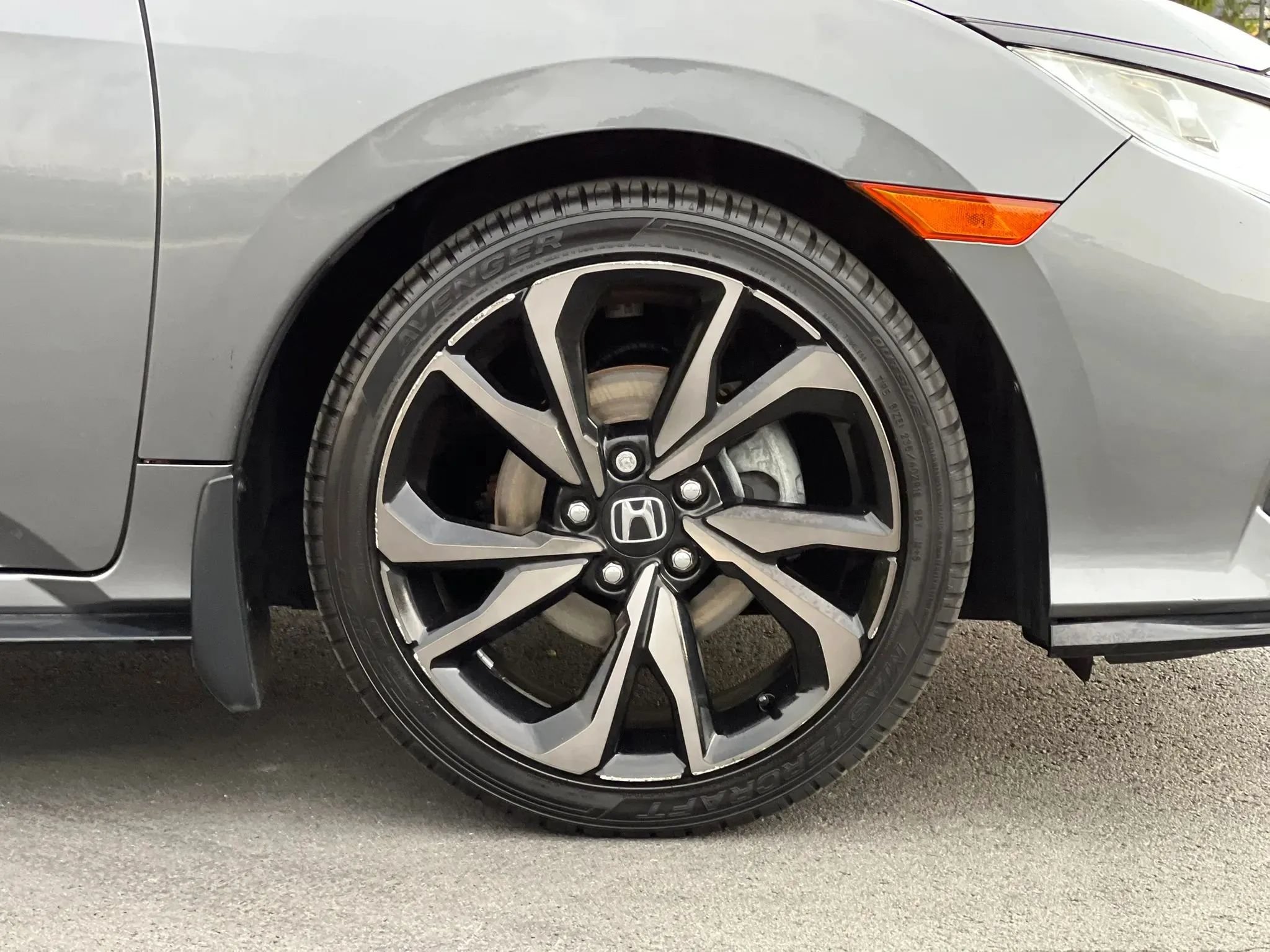 Used 2017 Honda Civic Sport image 45