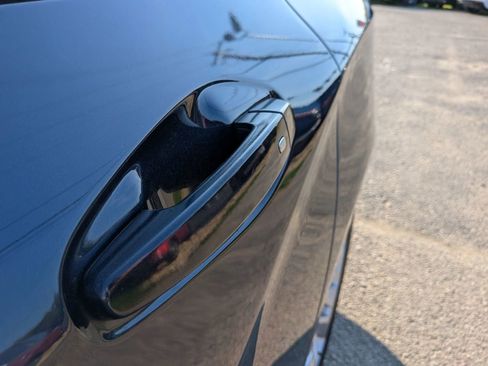 Used 2018 Chevrolet Impala LT FWD image 14