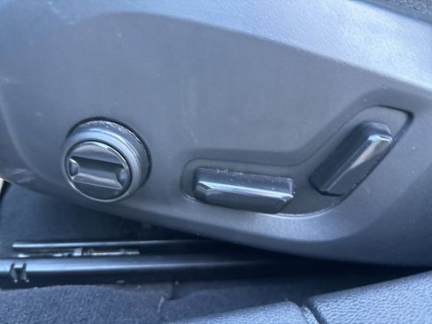 Certified 2024 Volvo S60 B5 Plus image 21