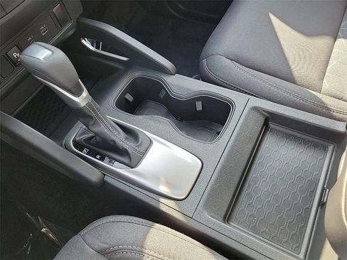 Certified 2025 Nissan Frontier SV image 12