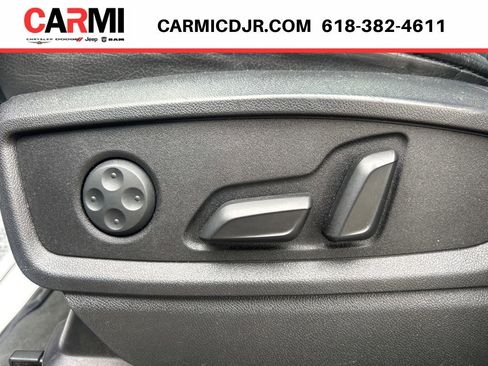 Used 2018 Audi Q5 2.0T Premium Plus AWD/4WD image 11