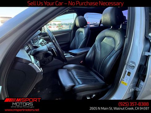 Used 2017 BMW 530i RWD image 9