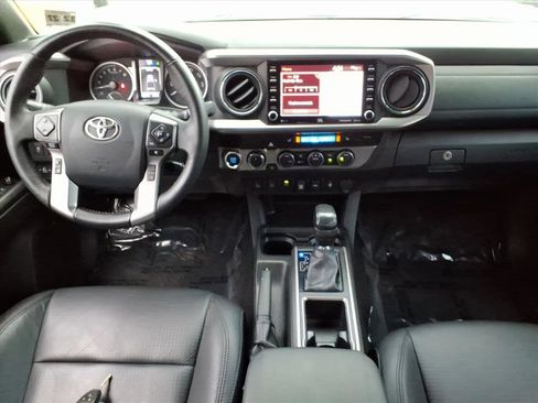 Certified 2023 Toyota Tacoma Limited image 11