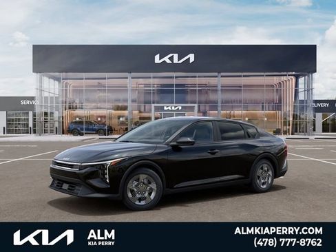 New 2026 Kia K4 FWD image 3