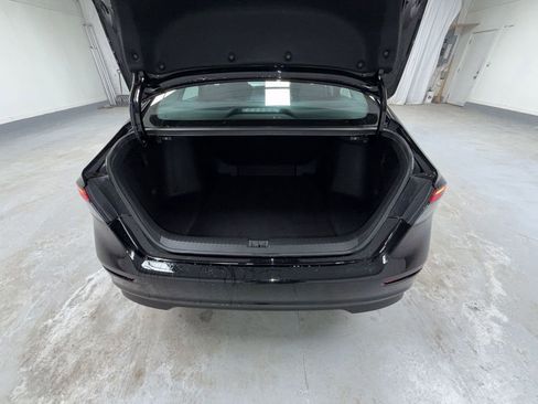 Used 2025 Honda Accord SE image 16