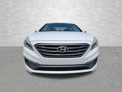 Used 2015 Hyundai Sonata Sport w/ Option Group 03 FWD image 6