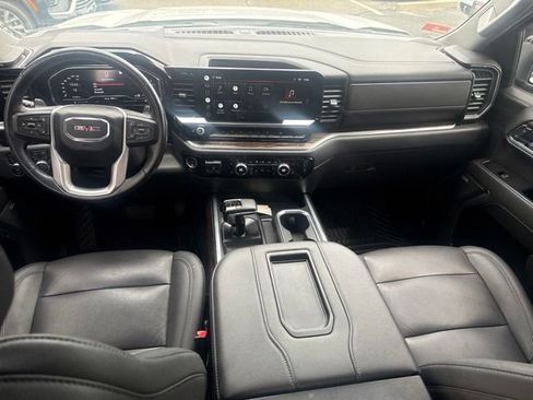 Used 2022 GMC Sierra 1500 Elevation w/ Elevation Premium Package AWD/4WD image 24