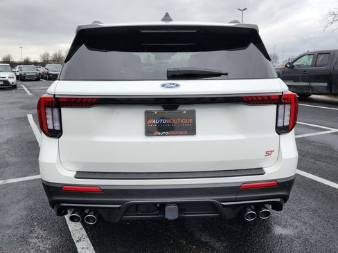 Used 2025 Ford Explorer ST w/ Sun And Sound Package image 19