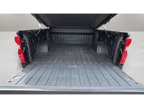 Used 2024 Chevrolet Silverado 1500 High Country w/ High Country Premium Package AWD/4WD image 34