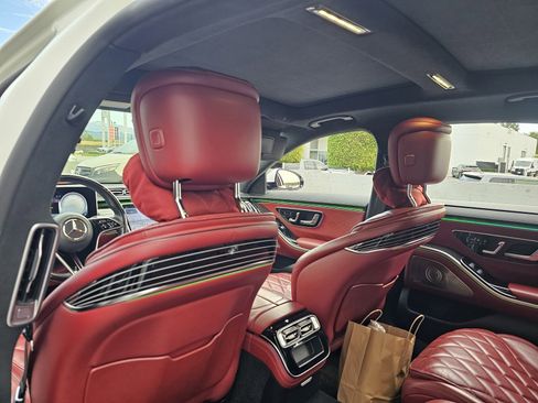 Certified 2023 Mercedes-Benz S 580 4MATIC Sedan w/ AMG Line image 7