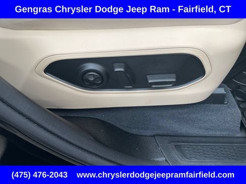 Certified 2023 Jeep Grand Cherokee Limited AWD/4WD image 17