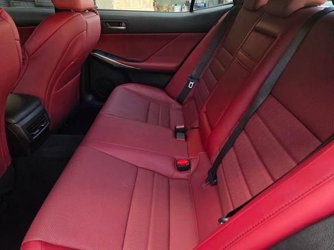 Used 2019 Lexus IS 300 F Sport w/ F Sport Package RWD image 14