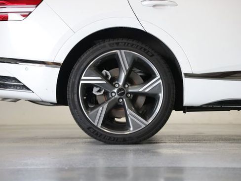 Used 2025 Genesis GV80 3.5T Prestige AWD/4WD image 20